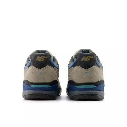 Men|Women NB Numeric Andrew Reynolds 933 / New Balance