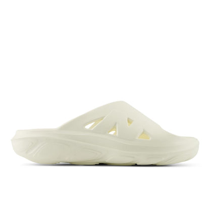 Men RCVRY Slide / New Balance