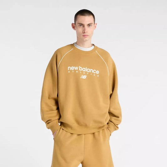 Men Trackside Fleece Crew / New Balance
