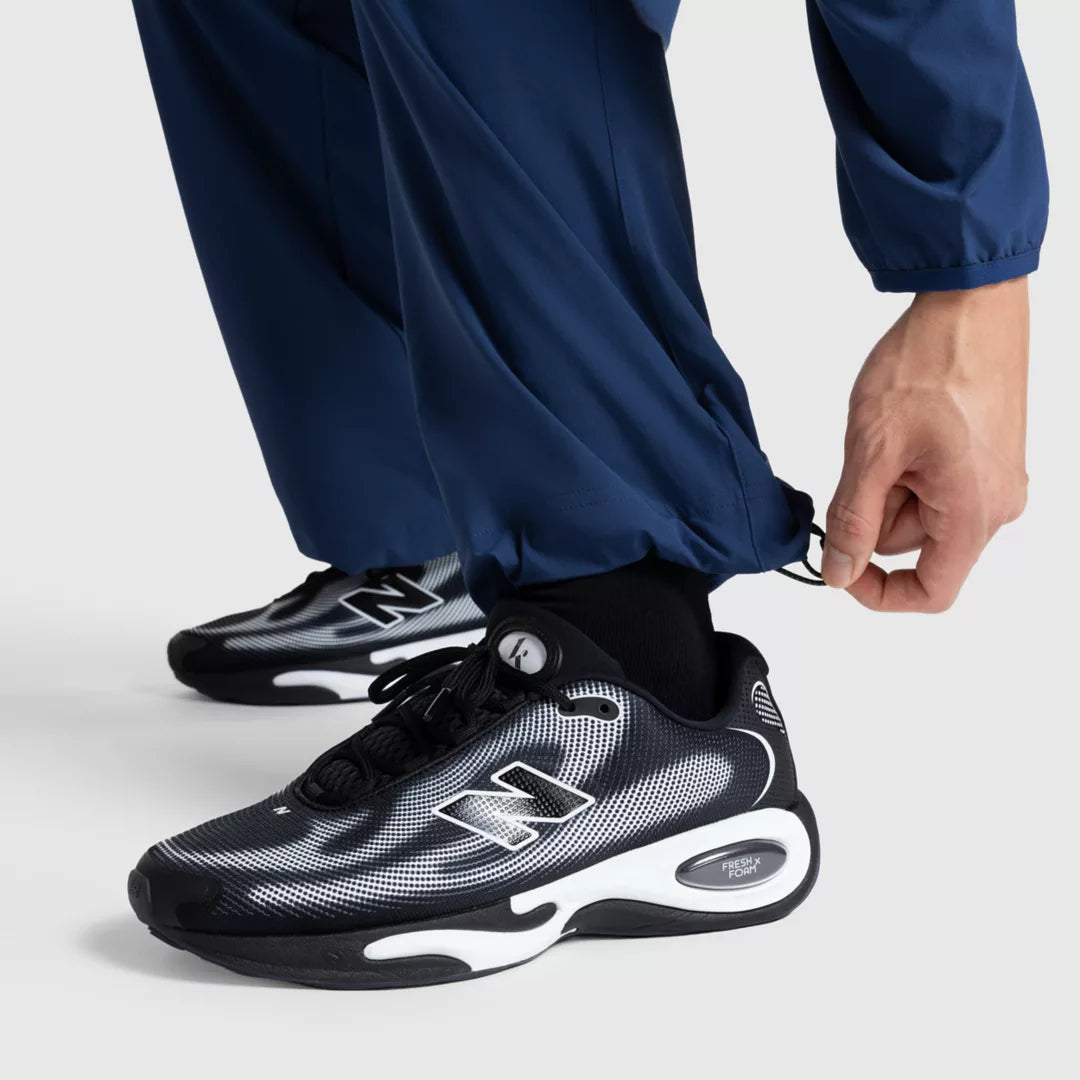Men Klutch Athletics Woven Pant / New Balance