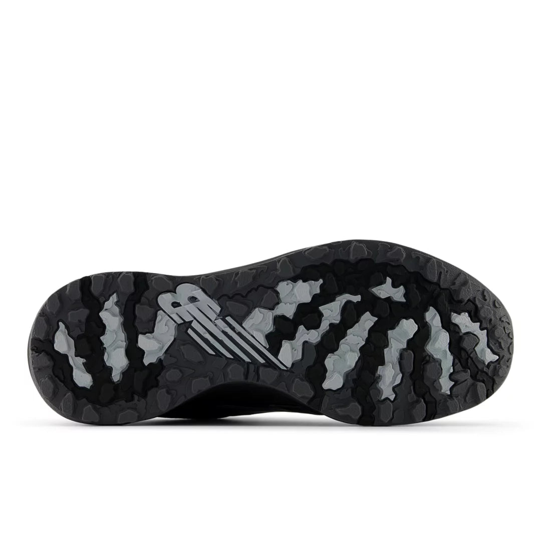 Men Fresh Foam Contend V3 / New Balance