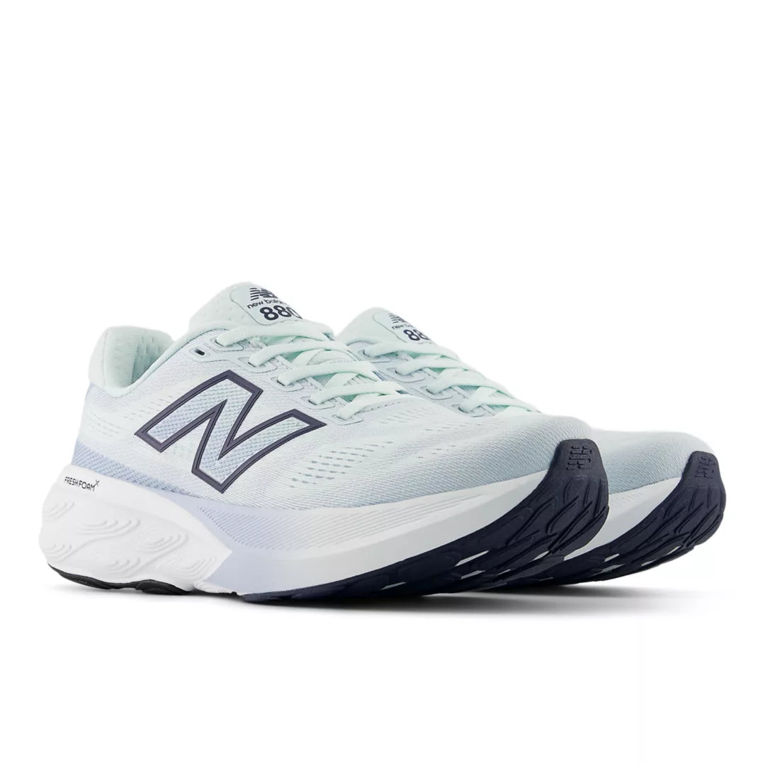 Women Fresh Foam X 880v15 / New Balance