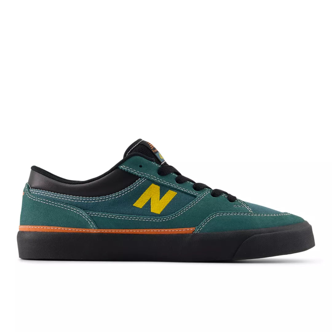 New Spruce with Black,M6 / W7.5,Standard (D)