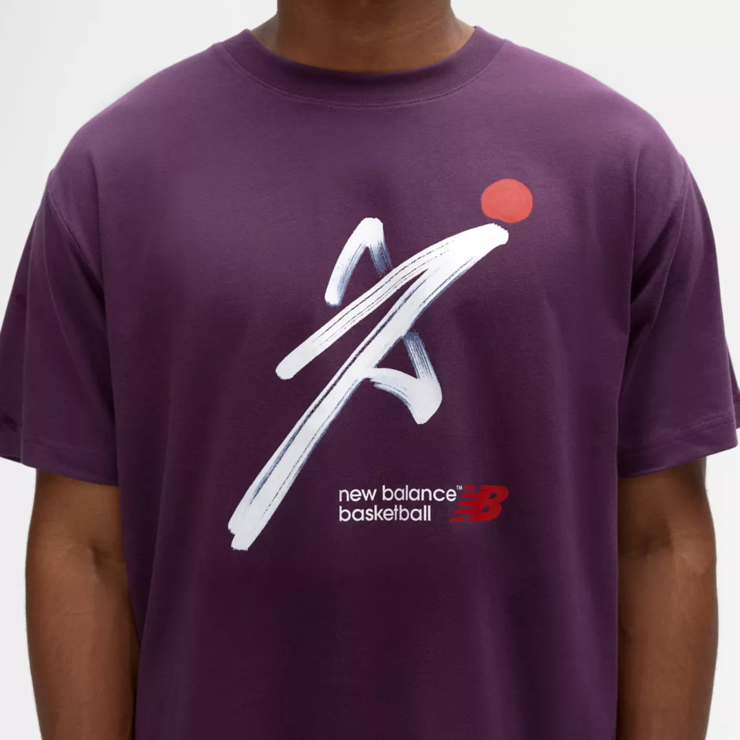 Men Basketball Painted T-Shirt / New Balance