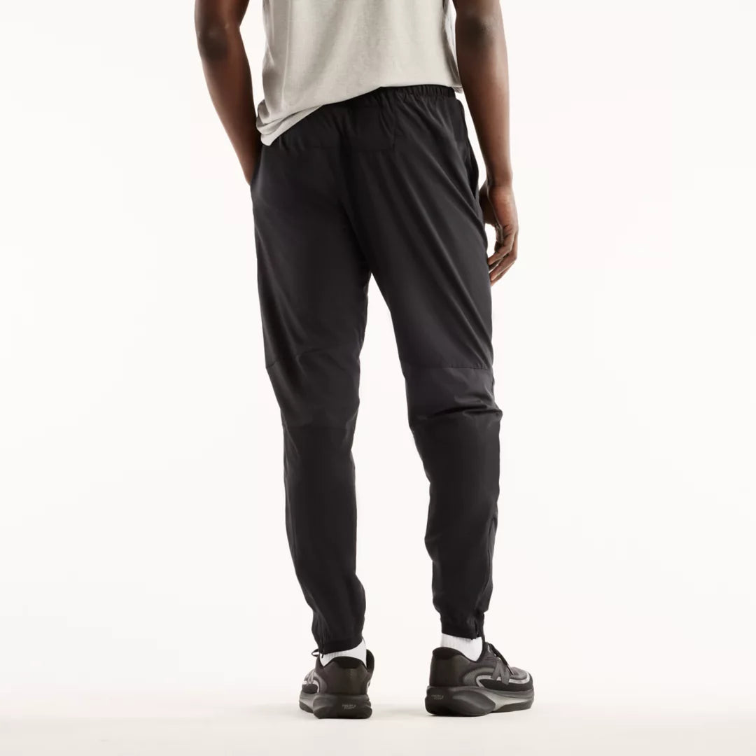 Men RC Essential Jogger / New Balance