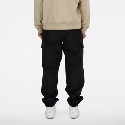 Men Twill Cargo Jogger / New Balance