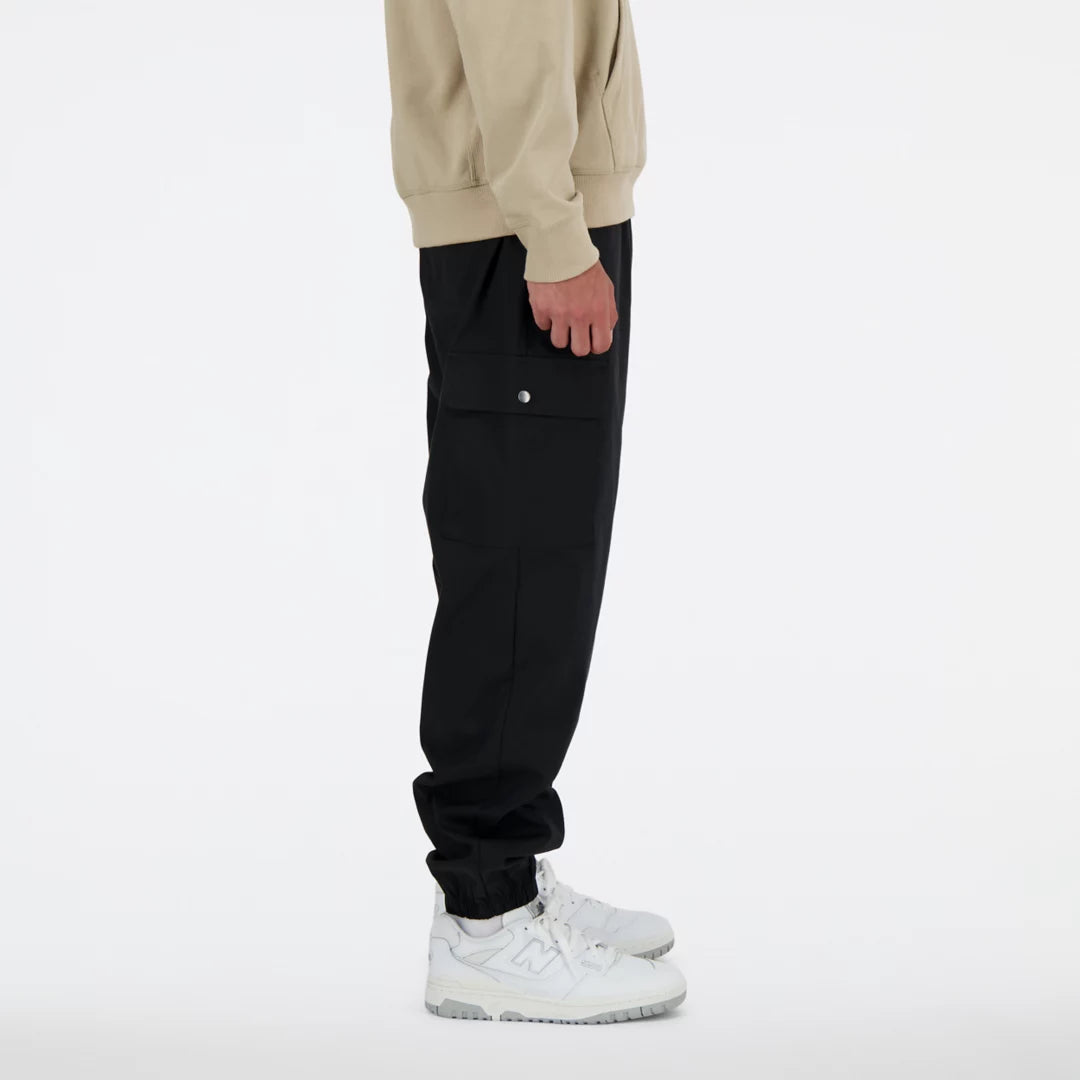 Men Twill Cargo Jogger / New Balance