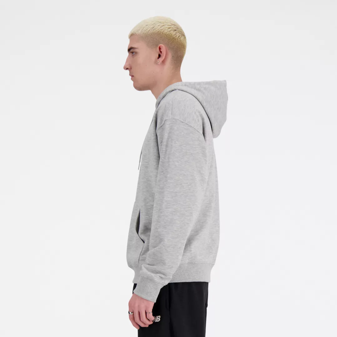 Men Sport Essentials Fleece Logo Hoodie / New Balance