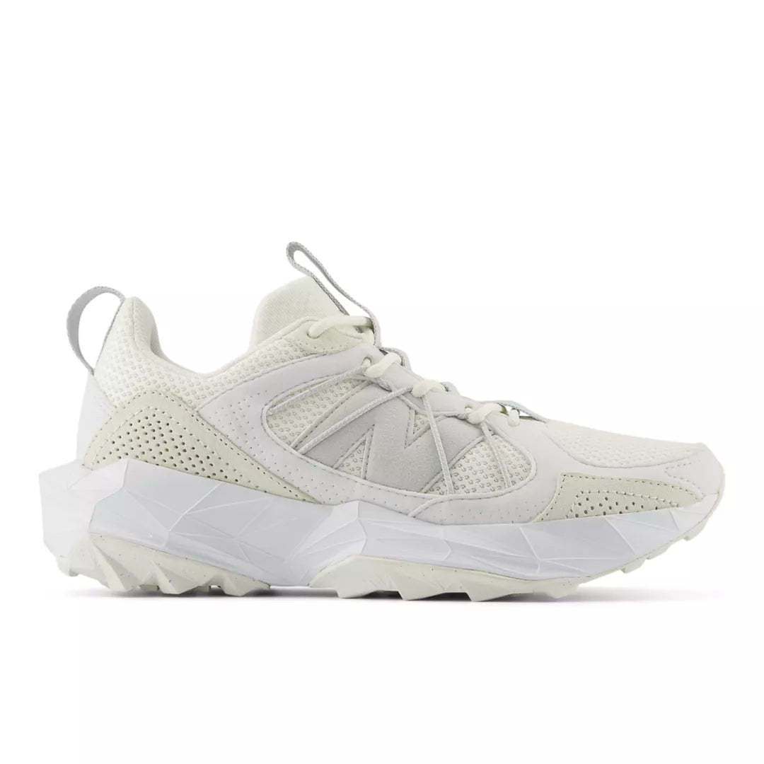 Women Tektrel / New Balance