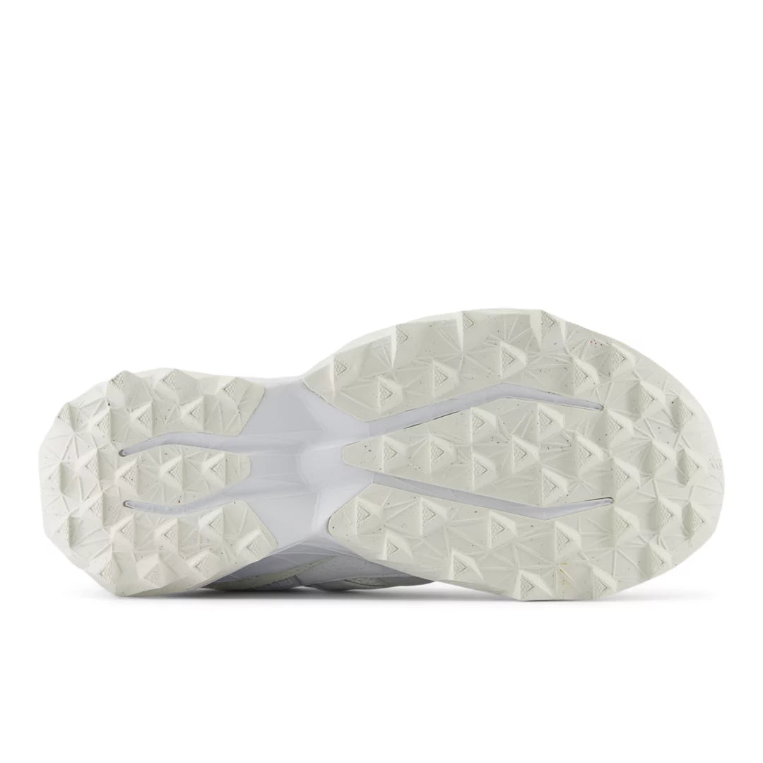 Women Tektrel / New Balance