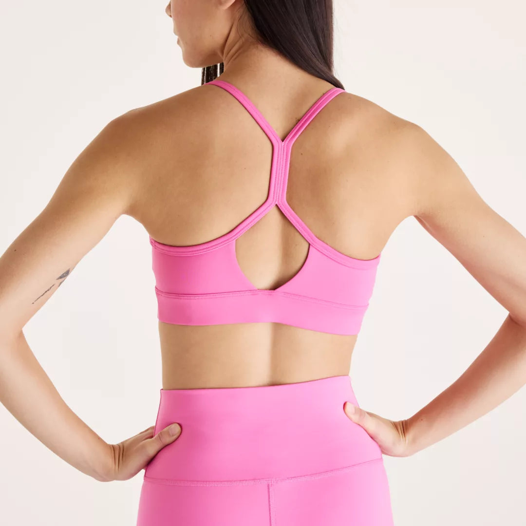 Women NB Essential Yoga Bra / New Balance