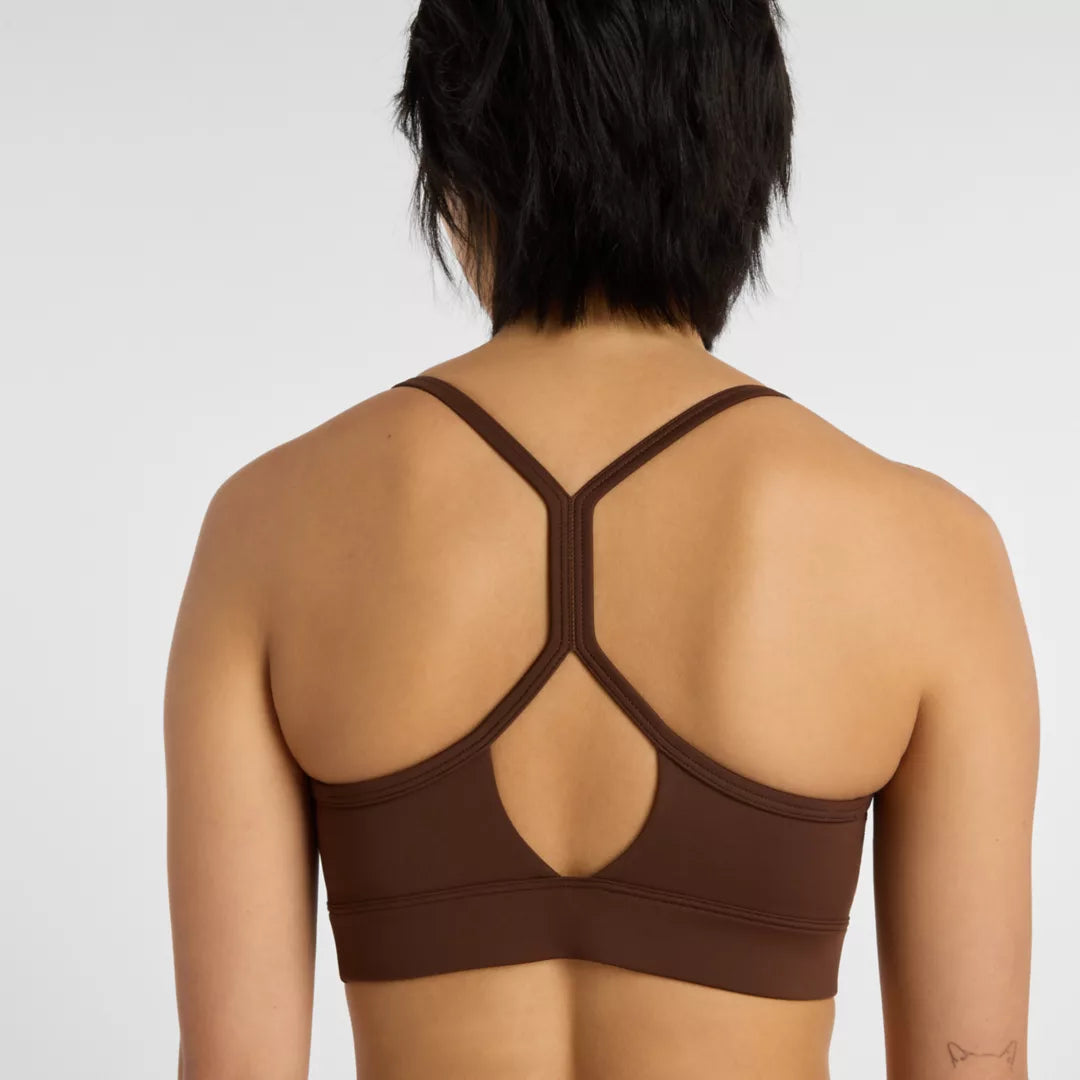 Women NB Essential Yoga Bra / New Balance
