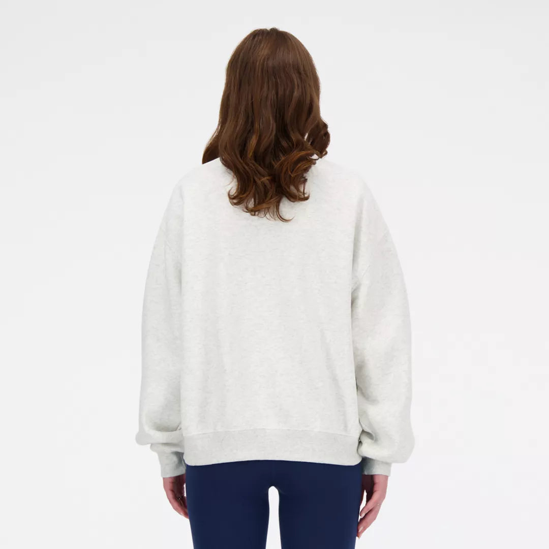 Women Sport Essentials Fleece Crew / New Balance