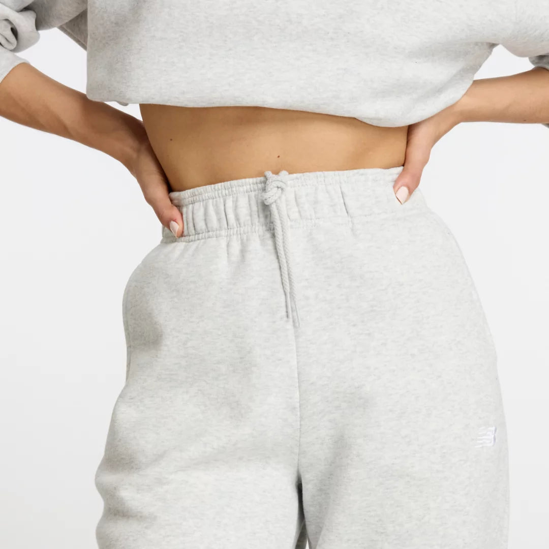 Women Sport Essentials Fleece Jogger / New Balance