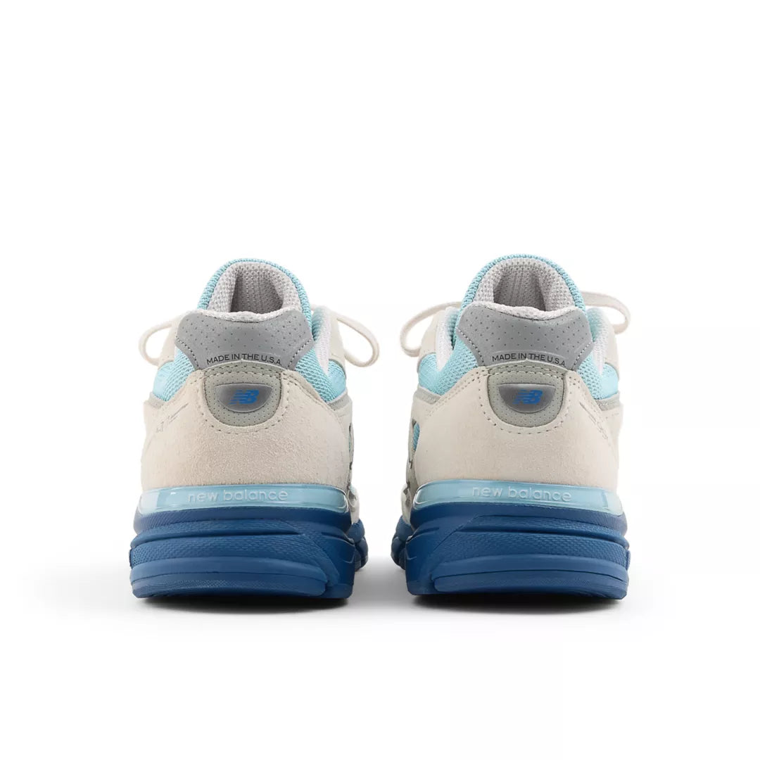 Women Made in USA 990v4 / New Balance