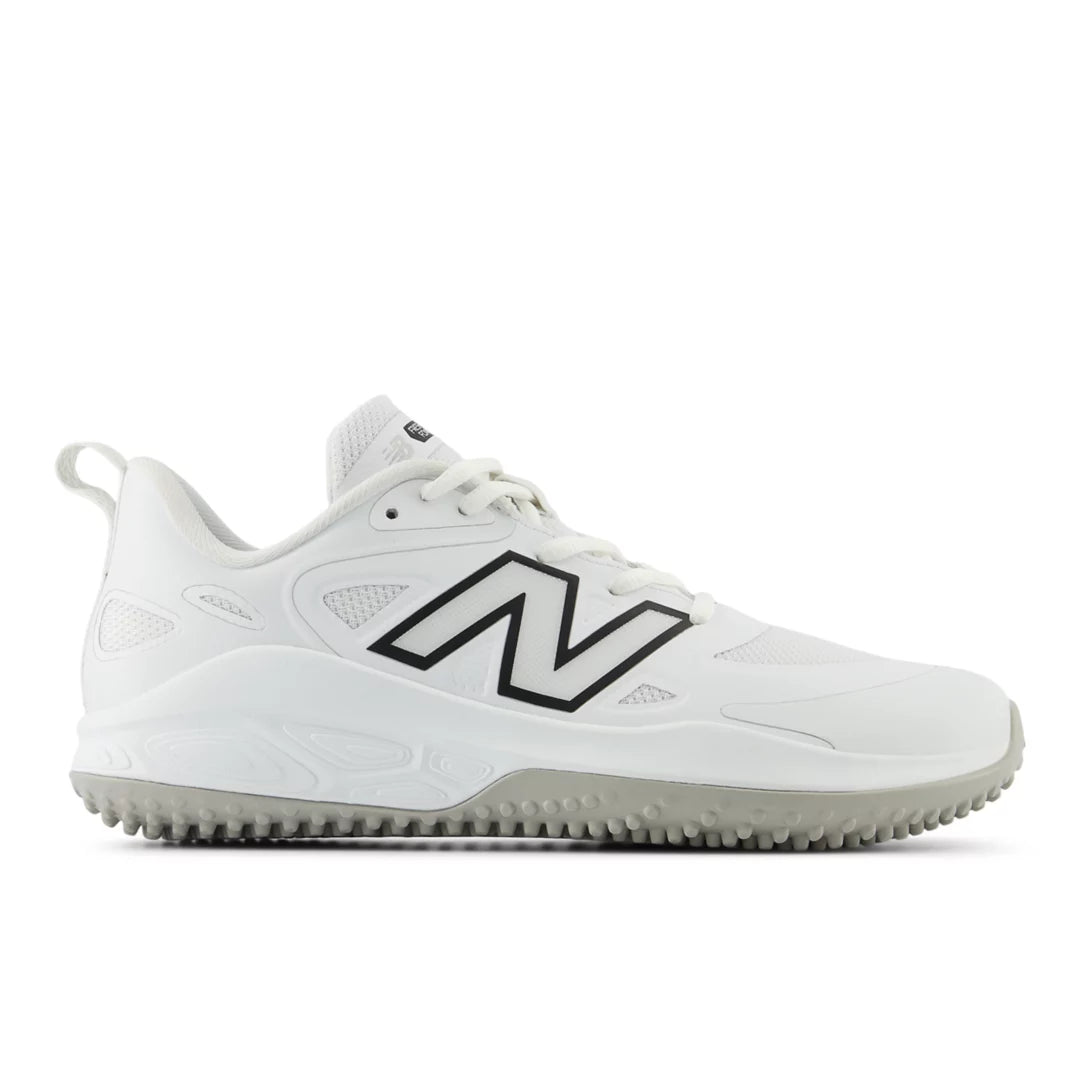 Women Fresh Foam Velo v4 Turf-Trainer / New Balance