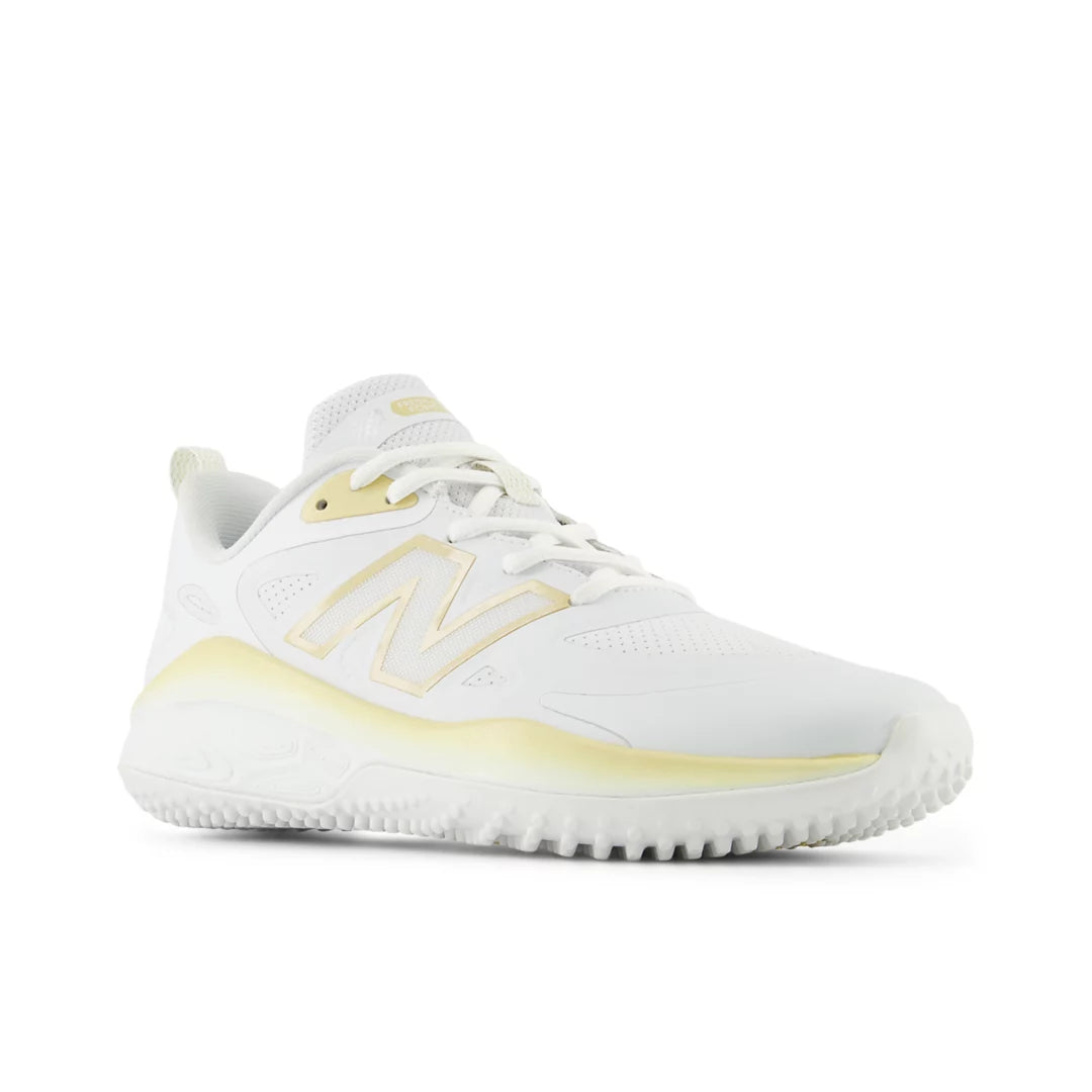 Women Fresh Foam Velo v4 Turf-Trainer / New Balance