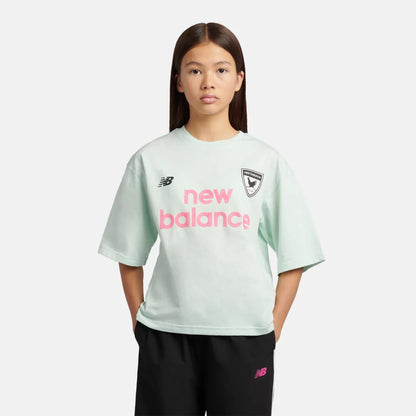 Kids Football Badge Graphic T-Shirt / New Balance