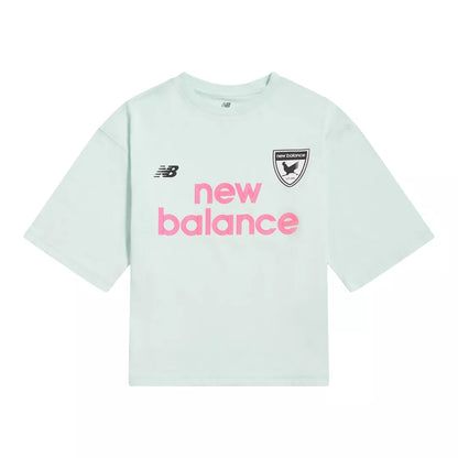 Kids Football Badge Graphic T-Shirt / New Balance