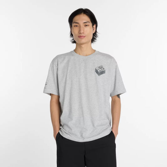 Men RBC Brooklyn Half Men's Graphic T-Shirt - Newspaper / New Balance