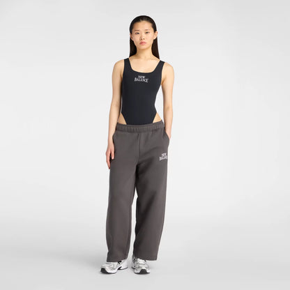 Women Trackside Bodysuit / New Balance