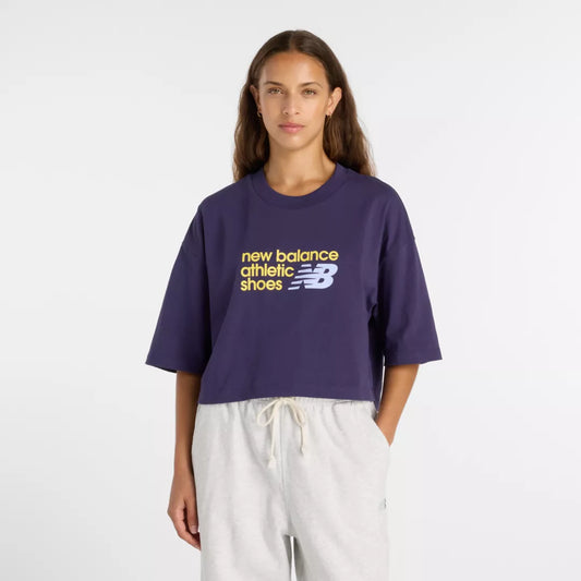 Women Athletics Premium Chest Logo Cropped T-Shirt / New Balance
