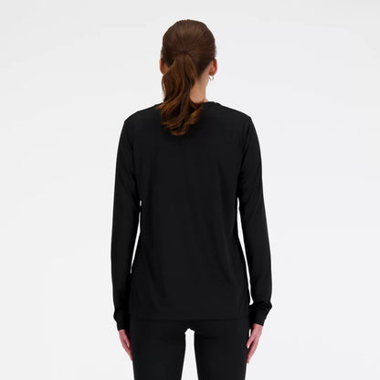 Women Sport Essential Long Sleeve / New Balance