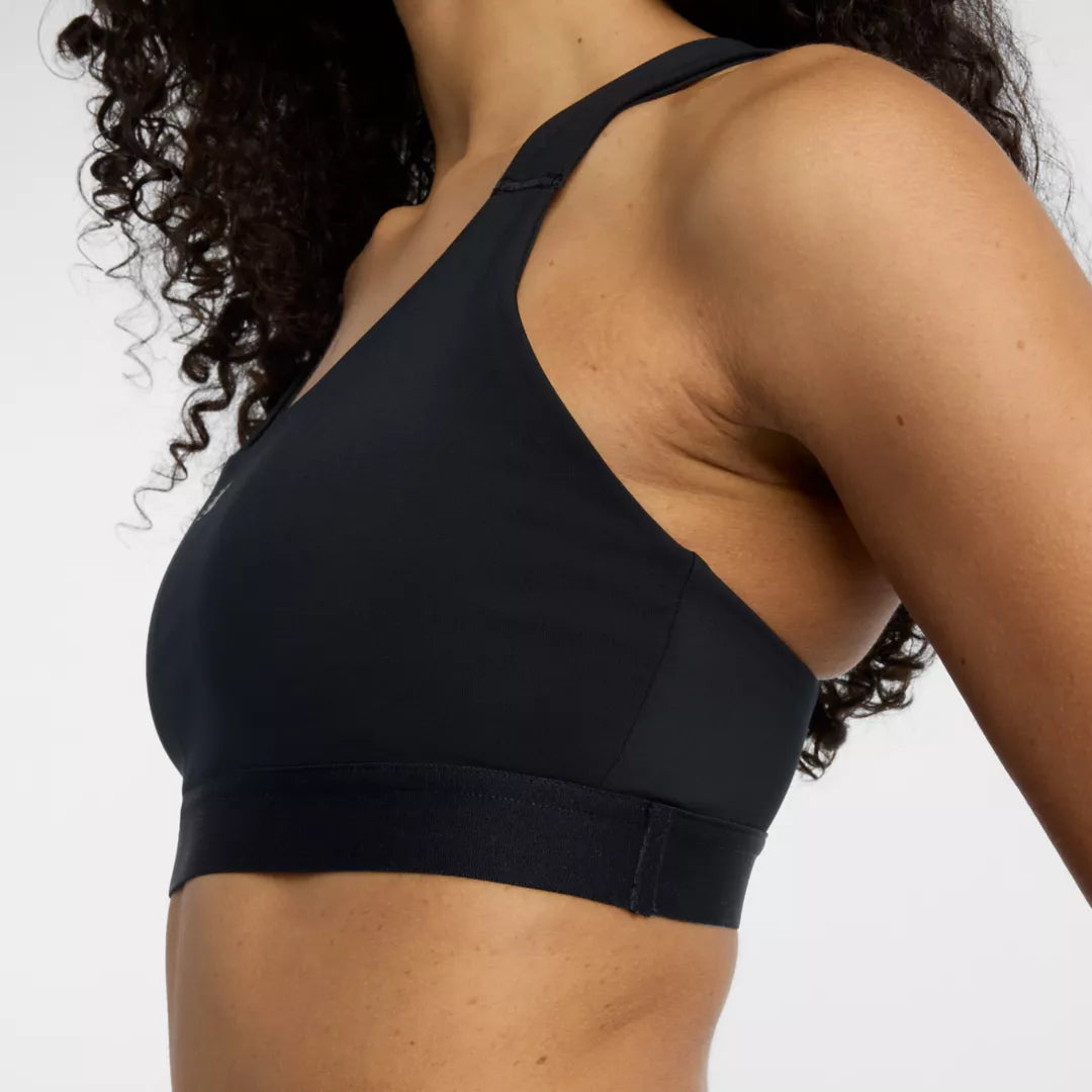 Women NB Essential Train Bra / New Balance
