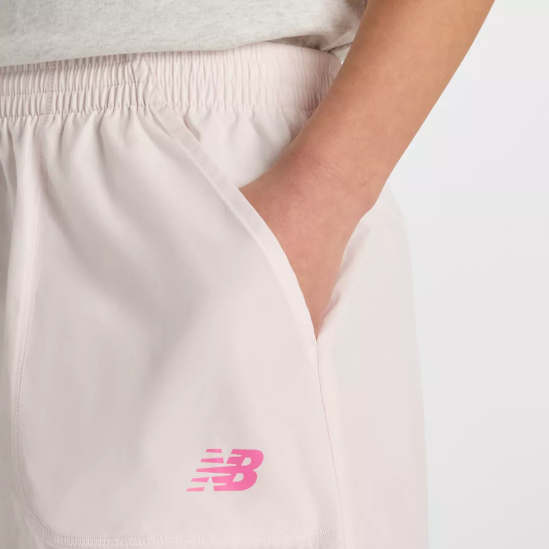 Women Trackside Woven Short / New Balance