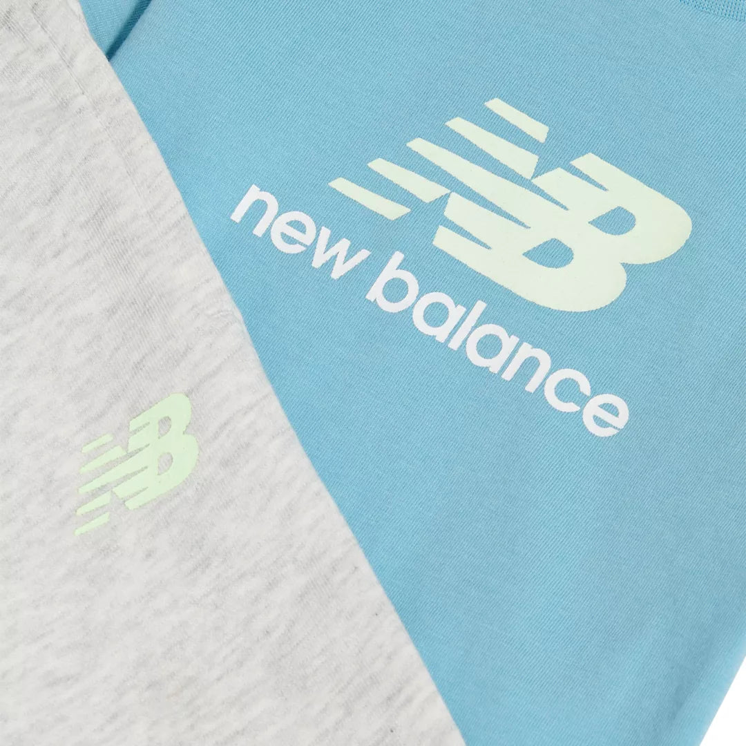 Kids Colourblock T-Shirt & Jog Set / New Balance