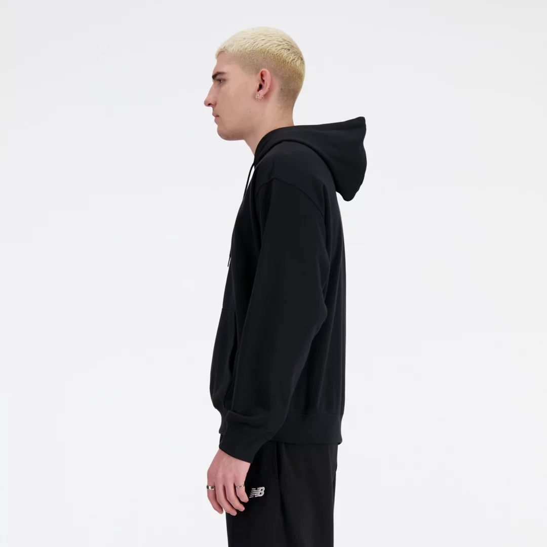Men Sport Essentials Fleece Logo Hoodie / New Balance